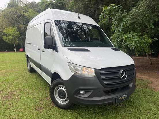 MERCEDES-BENZ-SPRINTER-2021