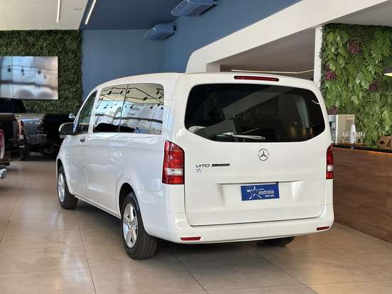 MERCEDES-BENZ-VITO-2015