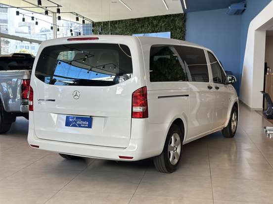 MERCEDES-BENZ-VITO-2.0 CGI FLEX TOURER 119 CONFORT 9L MANUAL MERCEDES-BENZ-VITO-2015