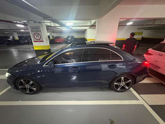 MERCEDES-BENZ-A 200-2020