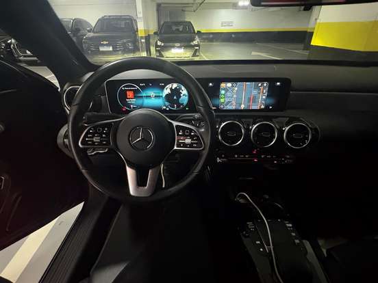MERCEDES-BENZ-A 200-2020
