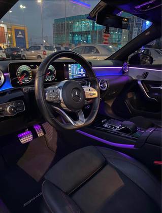 MERCEDES-BENZ A 250 2.0 CGI GASOLINA LAUNCH EDITION 7G-DCT