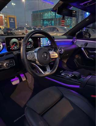 MERCEDES-BENZ-A 250-2018