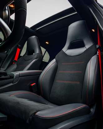 MERCEDES-BENZ-A 35 AMG-2021