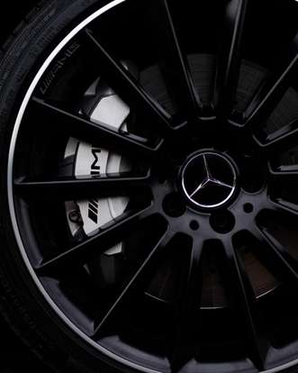 MERCEDES-BENZ-A 35 AMG-2021