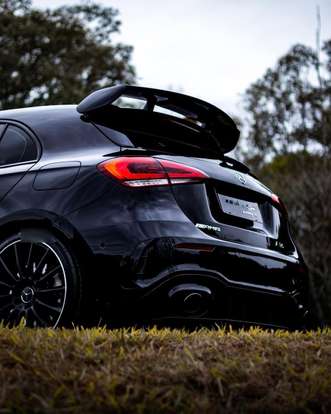 MERCEDES-BENZ-A 35 AMG-2021