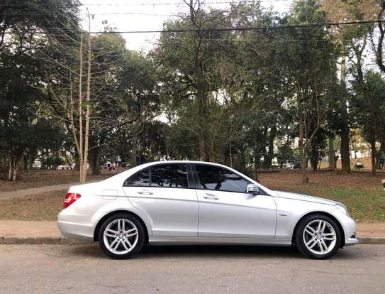 MERCEDES-BENZ-C 180-1.8 CGI CLASSIC 16V TURBO GASOLINA 4P AUTOMÁTICO MERCEDES-BENZ-C 180-2012