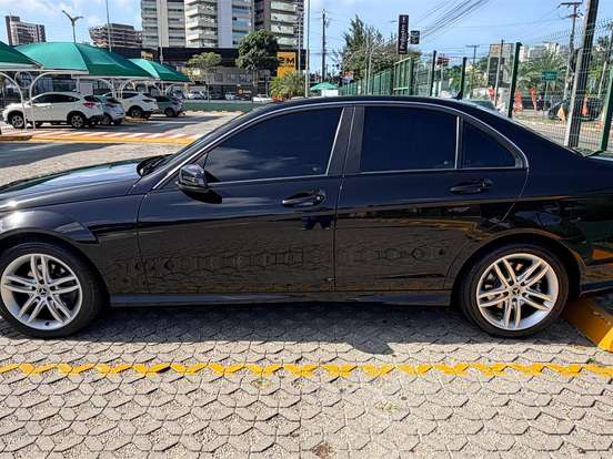 MERCEDES-BENZ-C 200-1.8 CGI TURBO SPORT 16V GASOLINA 4P AUTOMÁTICO MERCEDES-BENZ-C 200-2014