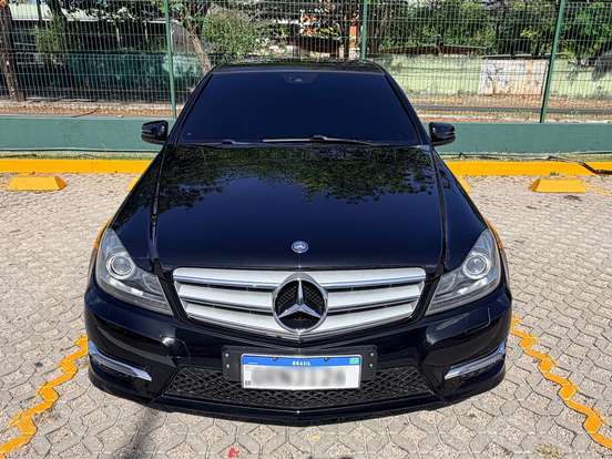 MERCEDES-BENZ-C 200-1.8 CGI TURBO SPORT 16V GASOLINA 4P AUTOMÁTICO MERCEDES-BENZ-C 200-2014