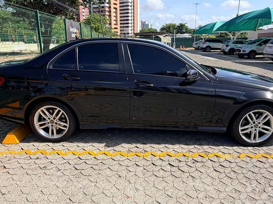 MERCEDES-BENZ-C 200-1.8 CGI TURBO SPORT 16V GASOLINA 4P AUTOMÁTICO MERCEDES-BENZ-C 200-2014