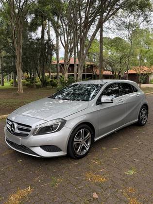 MERCEDES-BENZ CLASSE A 1.6 200 TURBO URBAN GASOLINA 4P AUTOMATIZADO