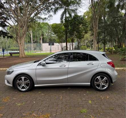 MERCEDES-BENZ-CLASSE A-1.6 200 TURBO URBAN GASOLINA 4P AUTOMATIZADO MERCEDES-BENZ-CLASSE A-2014
