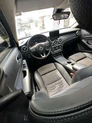 MERCEDES-BENZ-GLA 200-2018