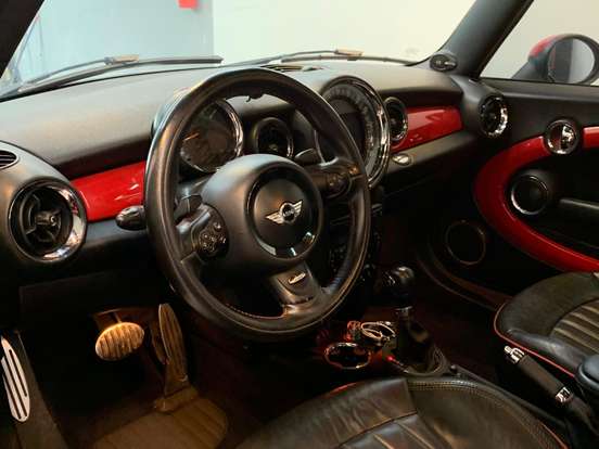 MINI-COOPER-1.6 JOHN COOPER WORKS CABRIO 16V GASOLINA 2P AUTOMÁTICO MINI-COOPER-2013