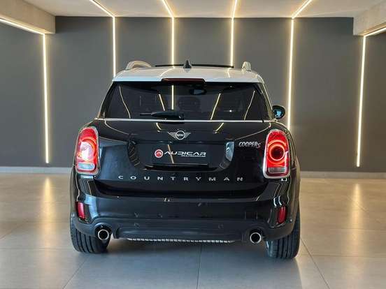 MINI-COUNTRYMAN-2019