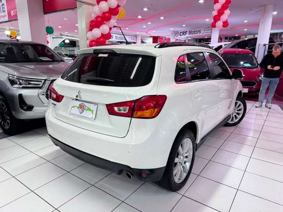MITSUBISHI-ASX-2015