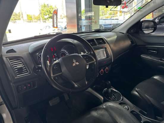 MITSUBISHI-ASX-2014