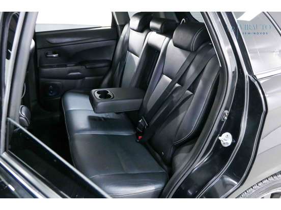 MITSUBISHI-ASX-2014
