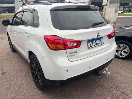 MITSUBISHI-ASX-2014