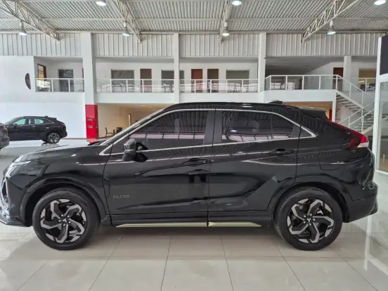 MITSUBISHI-ECLIPSE CROSS-1.5 MIVEC TURBO GASOLINA HPE-S BLACK S-AWC CVT MITSUBISHI-ECLIPSE CROSS-2025