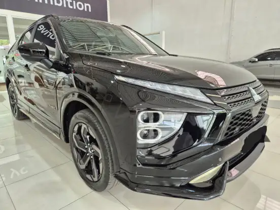 MITSUBISHI-ECLIPSE CROSS-1.5 MIVEC TURBO GASOLINA HPE-S BLACK S-AWC CVT MITSUBISHI-ECLIPSE CROSS-2025