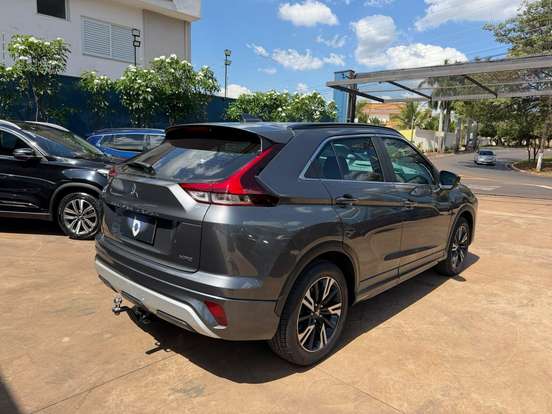 MITSUBISHI-ECLIPSE CROSS-1.5 MIVEC TURBO GASOLINA GLS CVT MITSUBISHI-ECLIPSE CROSS-2023