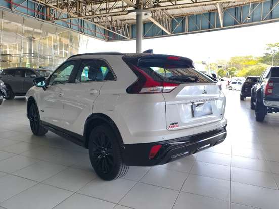 MITSUBISHI-ECLIPSE CROSS-1.5 MIVEC TURBO GASOLINA HPE BLACK CVT MITSUBISHI-ECLIPSE CROSS-2025