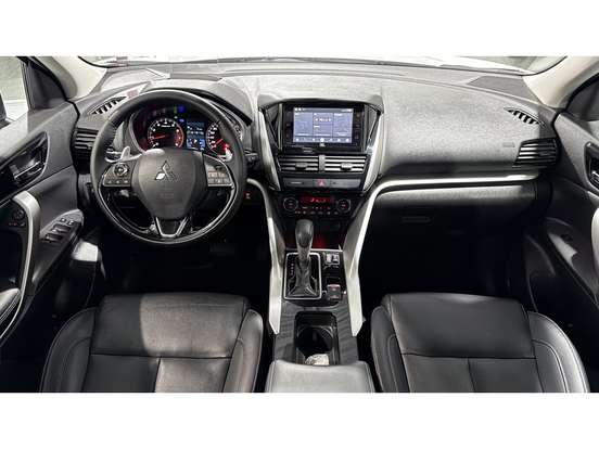 MITSUBISHI-ECLIPSE CROSS-1.5 MIVEC TURBO GASOLINA HPE-S CVT MITSUBISHI-ECLIPSE CROSS-2023