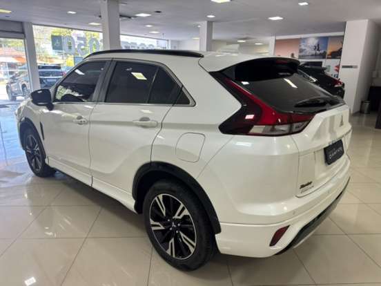 MITSUBISHI-ECLIPSE CROSS-2024
