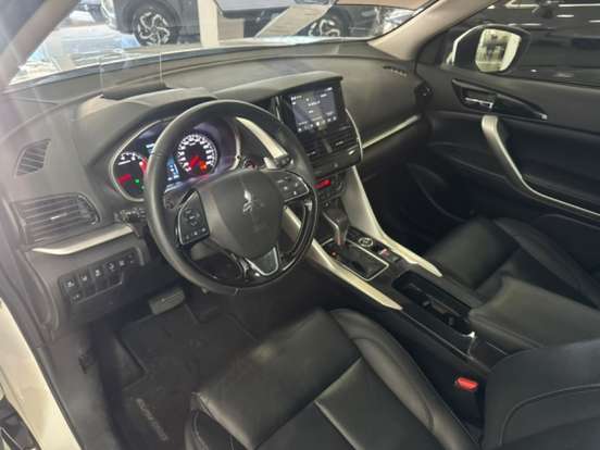 MITSUBISHI-ECLIPSE CROSS-1.5 MIVEC TURBO GASOLINA HPE-S S-AWC CVT MITSUBISHI-ECLIPSE CROSS-2024