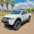 MITSUBISHI L200 SAVANA 3.2 4X4 16V TURBO INTERCOOLER DIESEL 4P MANUAL MITSUBISHI L200 SAVANA 3.2 4X4 16V TURBO INTERCOOLER DIESEL 4P MANUAL