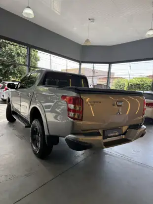 MITSUBISHI-L200 TRITON-2016