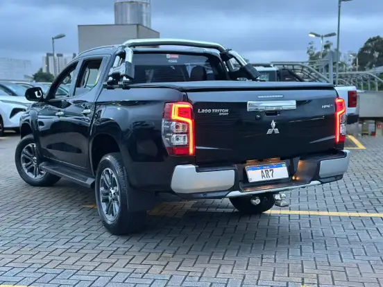 MITSUBISHI-L200 TRITON-2.4 16V TURBO DIESEL SPORT HPE-S CD 4P 4X4 AUTOMÁTICO MITSUBISHI-L200 TRITON-2021