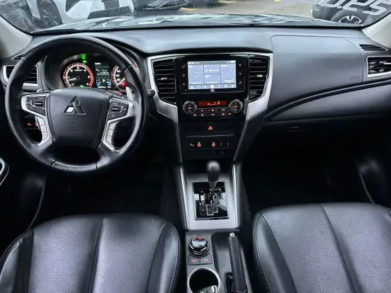 MITSUBISHI-L200 TRITON-2021