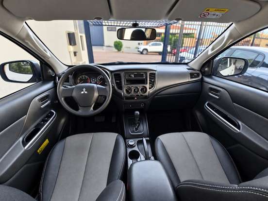MITSUBISHI-L200 TRITON-2023