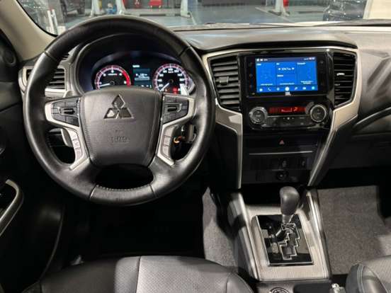 MITSUBISHI-L200 TRITON-2023