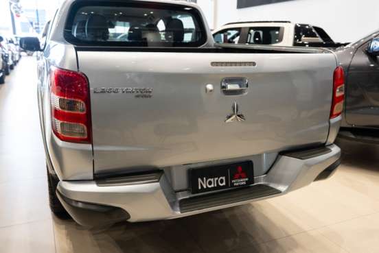 MITSUBISHI-L200 TRITON-2019