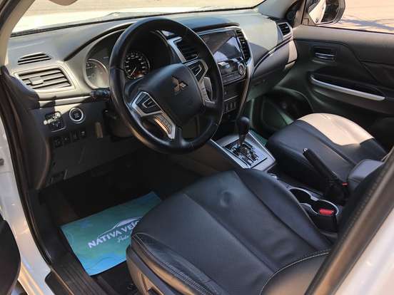 MITSUBISHI-L200 TRITON-2022