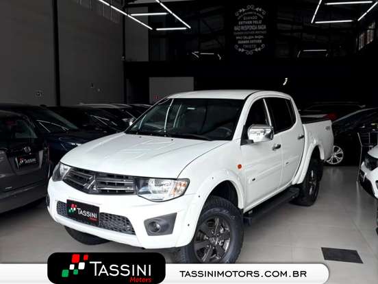 MITSUBISHI-L200 TRITON-2015