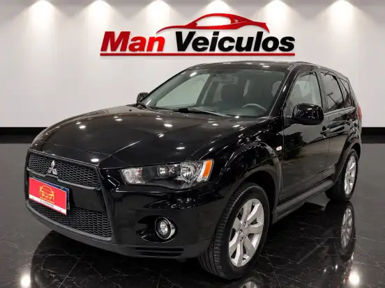 MITSUBISHI-OUTLANDER-2.4 4X4 16V GASOLINA 4P AUTOMÁTICO MITSUBISHI-OUTLANDER-2010