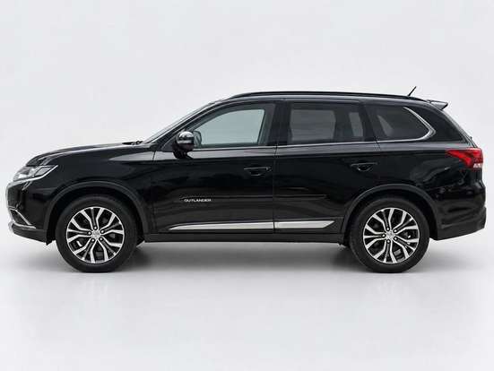 MITSUBISHI-OUTLANDER-2015