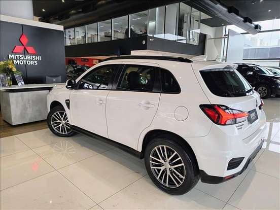MITSUBISHI-OUTLANDER SPORT-2020