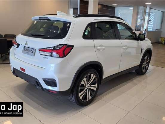 MITSUBISHI-OUTLANDER SPORT-2.0 MIVEC FLEX HPE AUTOMÁTICO MITSUBISHI-OUTLANDER SPORT-2021