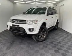 MITSUBISHI PAJERO DAKAR 3.2 4X4 16V TURBO INTERCOOLER DIESEL 4P AUTOMÁTICO MITSUBISHI PAJERO DAKAR 3.2 4X4 16V TURBO INTERCOOLER DIESEL 4P AUTOMÁTICO