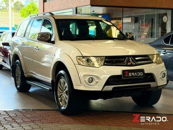 MITSUBISHI-PAJERO DAKAR-3.2 HPE 4X4 7 LUGARES 16V TURBO INTERCOOLER DIESEL 4P AUTOMÁTICO MITSUBISHI-PAJERO DAKAR-2014