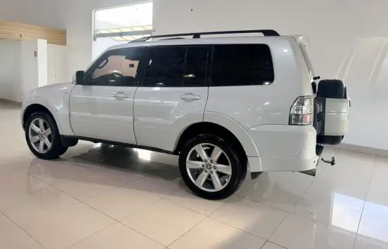 MITSUBISHI-PAJERO FULL-2013