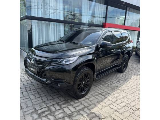 MITSUBISHI PAJERO SPORT 2.4 16V MIVEC TURBO DIESEL HPE AWD AUTOMÁTICO