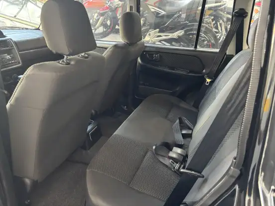 MITSUBISHI-PAJERO TR4-2011