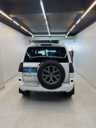 MITSUBISHI-PAJERO TR4-2.0 4X2 16V 140CV FLEX 4P AUTOMÁTICO MITSUBISHI-PAJERO TR4-2014