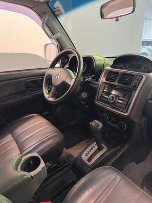MITSUBISHI-PAJERO TR4-2014